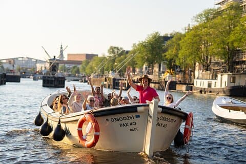 Alt inkluderet Canal Cruise