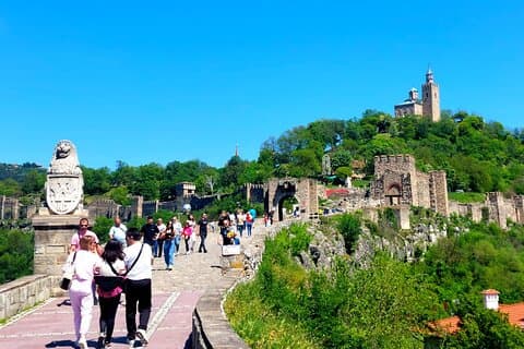 Private Day Trip to Bulgaria and Veliko Tarnovo from Bucharest
