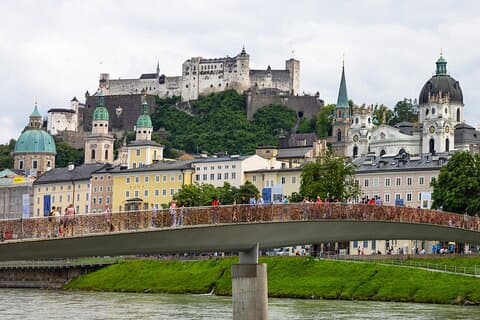 Transfer privato di lusso tra Vienna e Salisburgo