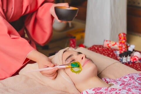 Osaka temple: Zen Matcha facial pack & Dry head spa