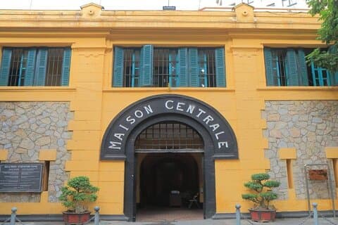 From Hanoi: Full-Day City Tour with Hoa Lo Prison |Optional Lunch