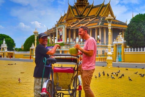 Phnom Penh city Tour by Cyclo