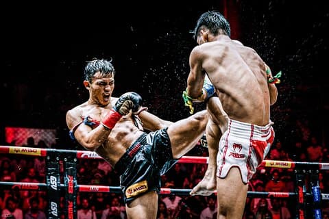 Muay Thai boksekamp billetter på Rajadamnern Stadium Bangkok