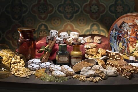 Taste Panforte and Enjoy the Authentic Tuscan Tradition in Siena
