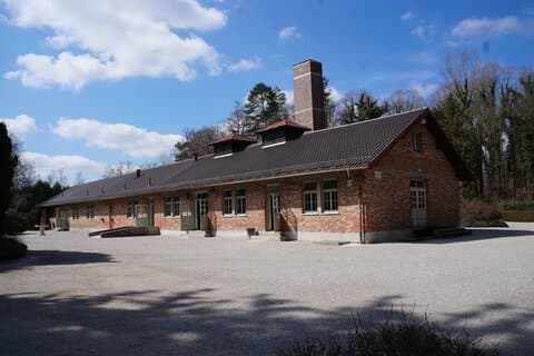 Privat tur til Dachau mindesmærke