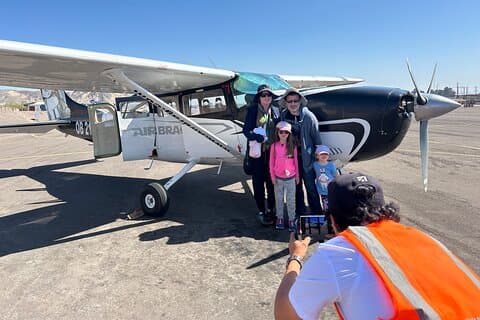 Esperienza di Nazca Lines con tour privato dell'oasi di Huacachina