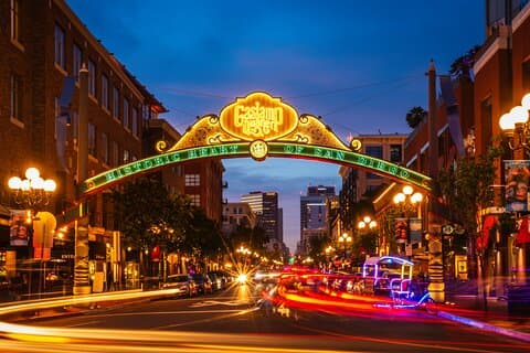 Tour a pie por el barrio histórico de Gaslamp de San Diego
