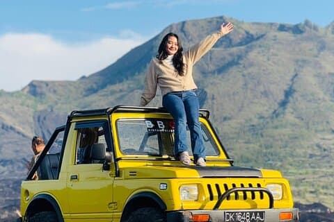 Excursão de Jeep Sunrise e Black Lava em Mount Batur