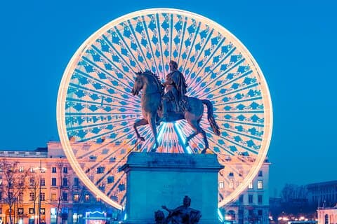 Traslado privado directo de puerta a puerta desde Ginebra a Lyon