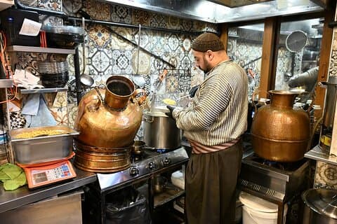 Tour gastronomico privato multiculturale a piedi a Istanbul