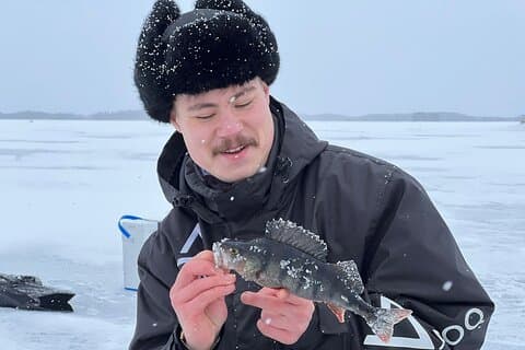 Experiencia de visita guiada de pesca en hielo Rovaniemi