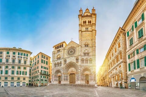 Private door-to-door transfer from Zurich to Genoa
