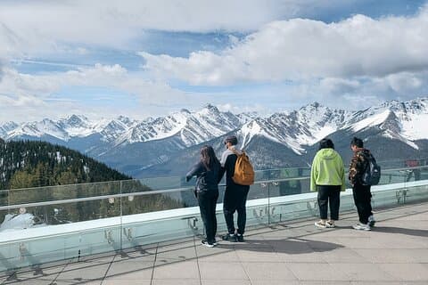 Banff Gondel & Lake Minnewanka Cruise Combo