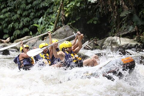 Wildwasser-Rafting auf Bali