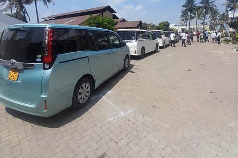 Transfer Fra Mombasa (Moi Lufthavn/SGR) Til Diani