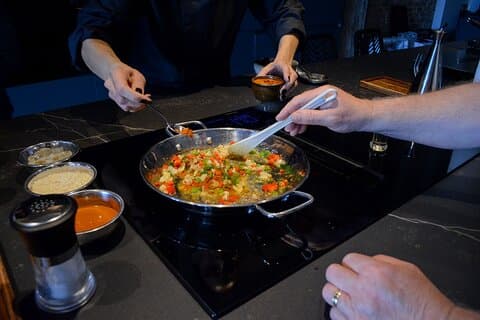 Paella matlagningskurs med engelsk guide i Malaga