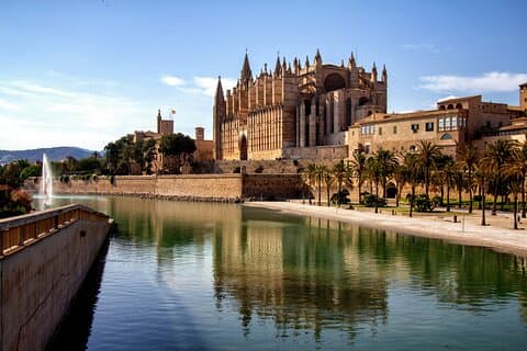 Ultimate Palma historiske højdepunkter Paladser, haver og katedral