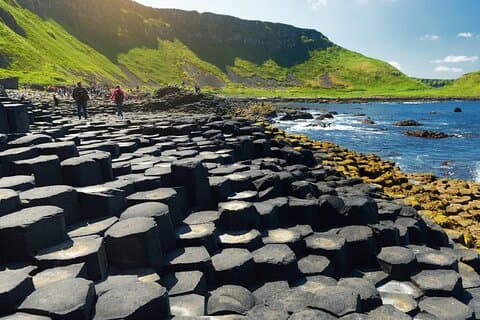 Dublin til Dunluce Castle, Giant's Causeway og Belfast Day Tour