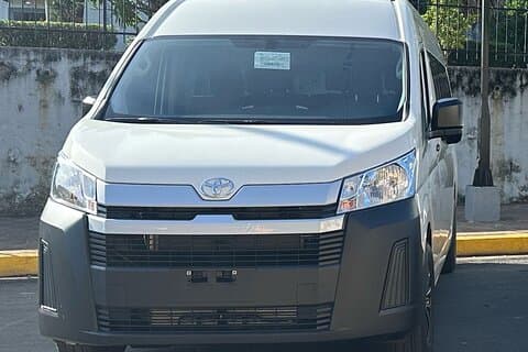Liberia Airport Round-Trip Shuttle Transportation