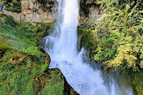 Tour privado de Pozar e Edessa de Salónica sem guia