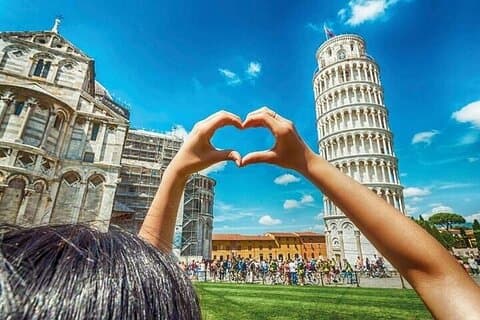Exclusive Pisa Tour from Florence With Skip the Line Access