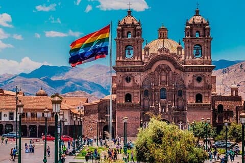Visite privée à pied de Cusco coloré.