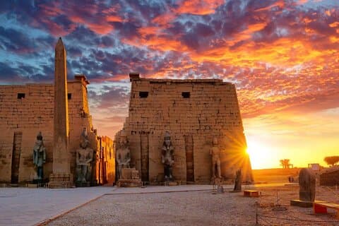 Besök Luxor på en 2-dagars privat rundtur – Öst- och Västbankens höjdpunkter