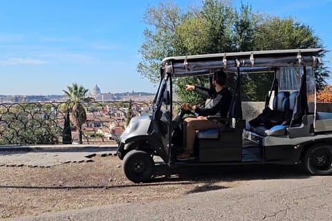 Tour privado de golf y comida callejera por Roma