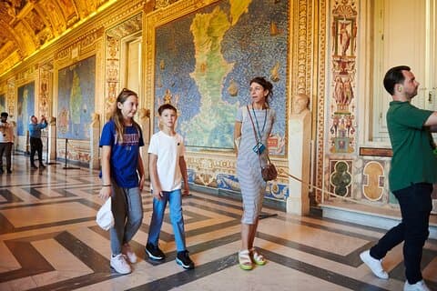 Tour privato dei Musei Vaticani con tesori nascosti e prelievo in hotel facoltativo