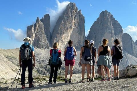 Exclusive guided hike to the Three Peaks of Lavaredo and Misurina