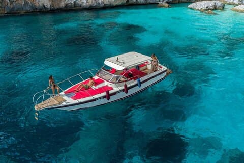 From Cala Gonone: boat tour in the Gulf of Orosei