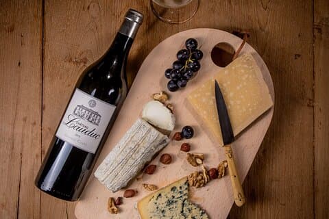 Tour di abbinamento vino e formaggio