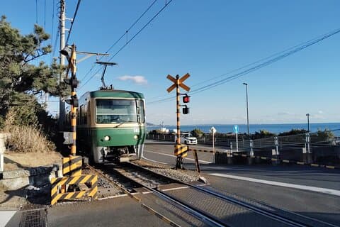 Explore Kamakura Enoden Slam Dunk Spot and Scenic Views