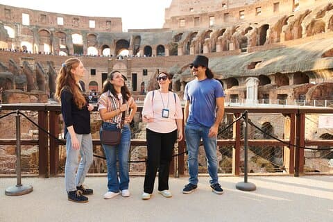 Roma : Coliseo Arena y Foro Romano | Grupo reducido MAX 10 Personas