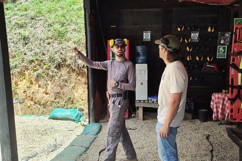 Medellin: Private Shooting Experience with Transfers