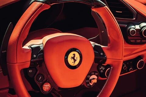 Ferrari Lamborghini, tour privado en vinagre balsámico desde Florencia