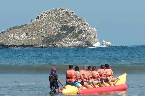 All Inclusive Beach Club, Water Sports, Horse Ride, Food & Drinks