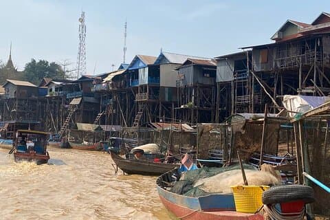 2-daagse privétour naar Angkor Wat en het drijvende dorp