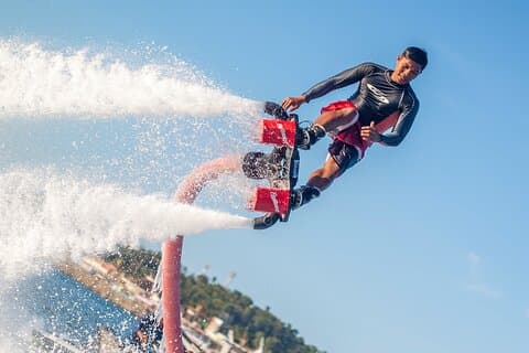 Njut av Fly Boarding erfarenhet med privat transfer - Hurghada
