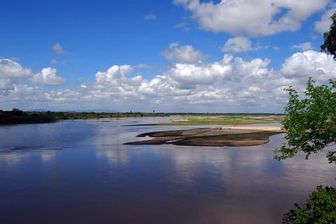 Lake Eyasi Private Safari – Authentic Bushmen Experience
