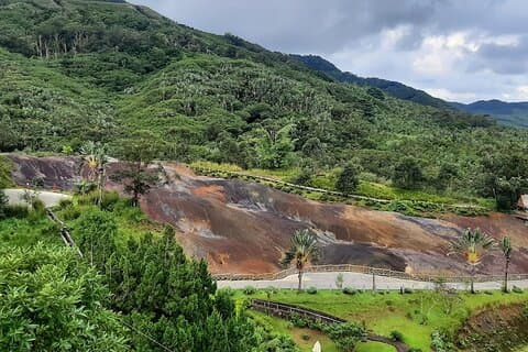 Mauritius: South Exclusive Tour w/La Vanille & Valles Des Couleur