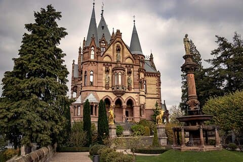 Privat 10-timers dagstur Drachenburg Castle fra Frankfurt