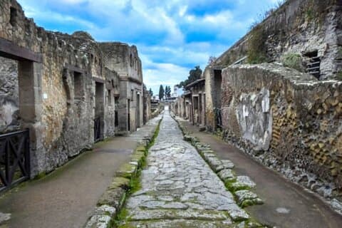 Privat rundvisning i ruinerne af Pompeji, Herculaneum og Vesuv
