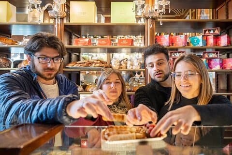 Milan: Sweet Delights Konditoritur med Do Eat Better