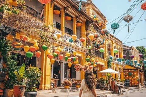 Tour a pie por la ciudad antigua de Hoi An con guía local