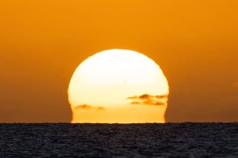 Moana’s Luxury Semi-Private Sunset Cruise em Nalu