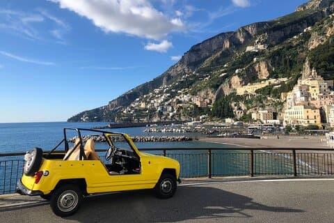 Visite de la côte amalfitaine en voiture ancienne avec pique-nique