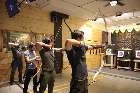Master l'arte del tiro con l'arco divertente di precisione a Montreal