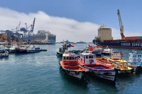 Post-Cruise Valparaíso & Viña del Mar Tour to Santiago 4-Pax Deal