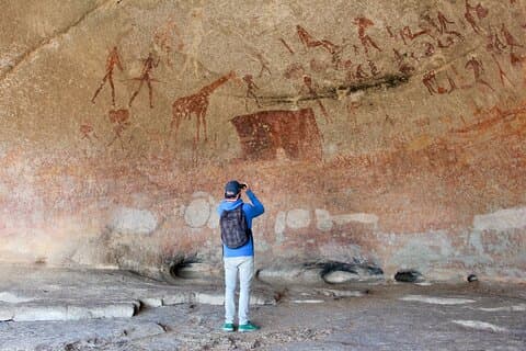 Excursão de meio dia Matobo Hills Cave Expedition & Ancient Rock Art Tour
